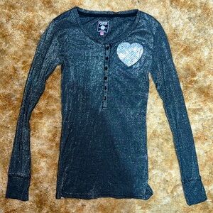 Long sleeve Victoria’s Secret top medium nwot